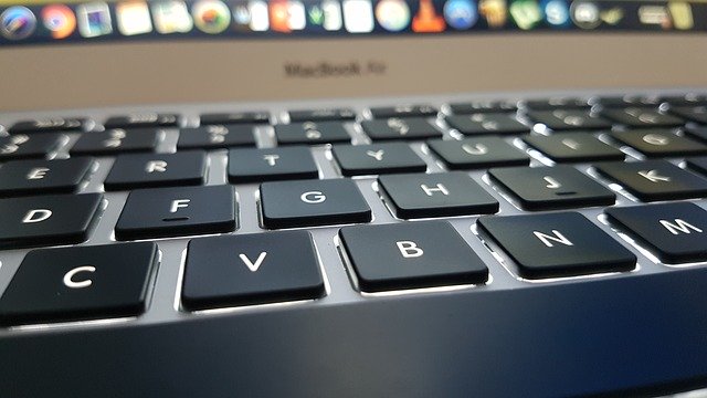 9 Mac Keyboard Shortcuts